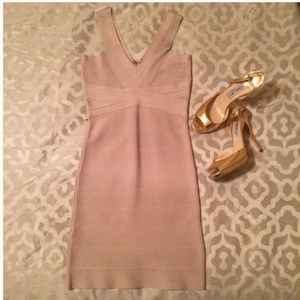 NWOT! BEBE Bandage Bodycon Tapioca Beige Dress M